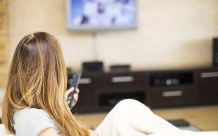 1 AĞUSTOS CUMARTESİ TV YAYIN AKIŞI: Bugün televizyonda ne var? Hangi dizi, film ve programlar ekrana gelecek?